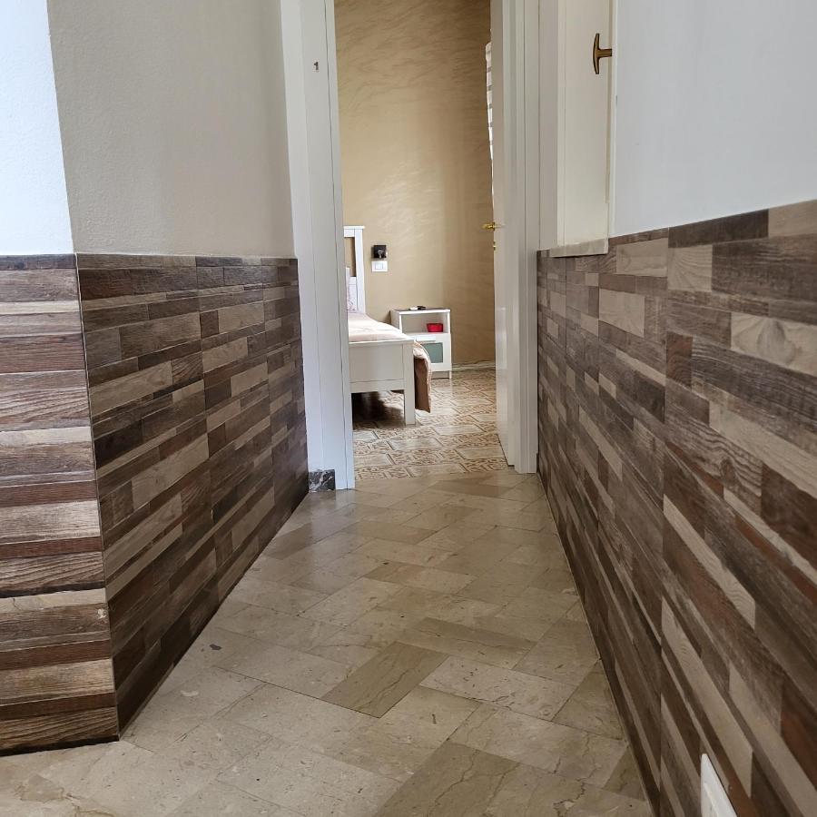 "Da Nina" Hotel Lascari Luaran gambar