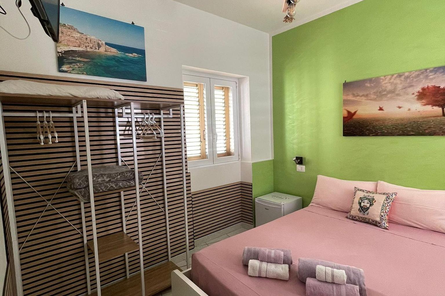 "Da Nina" Hotel Lascari Luaran gambar